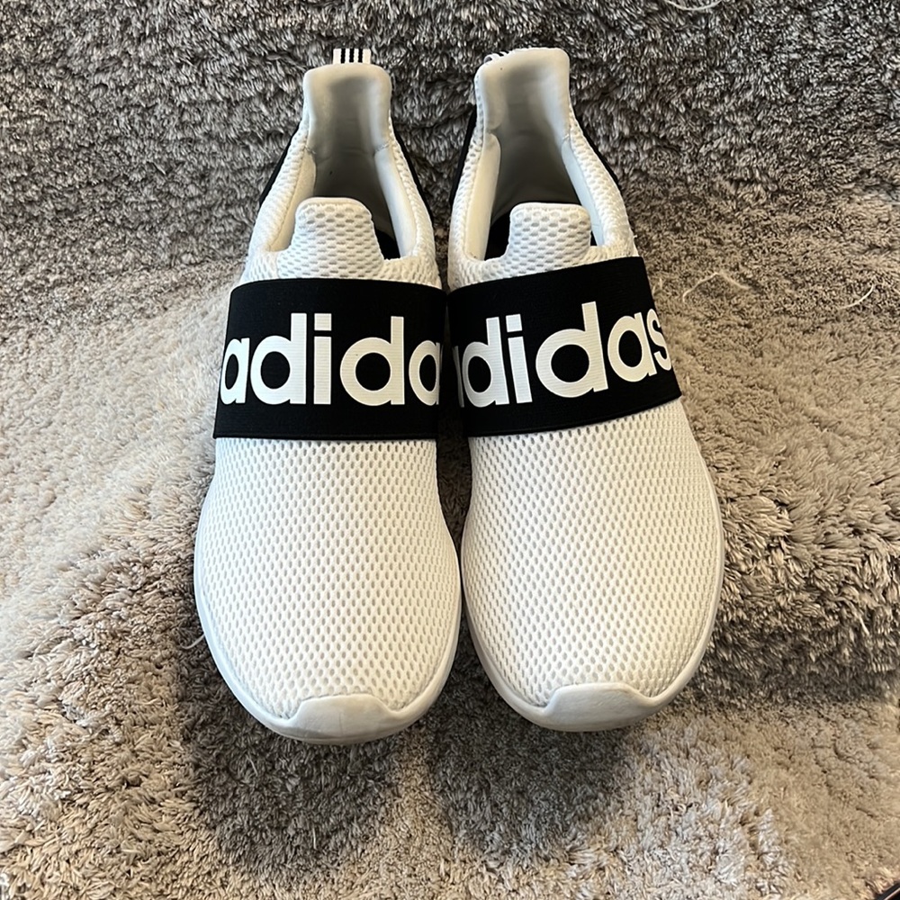 Adidas Cloudfoam sneakers